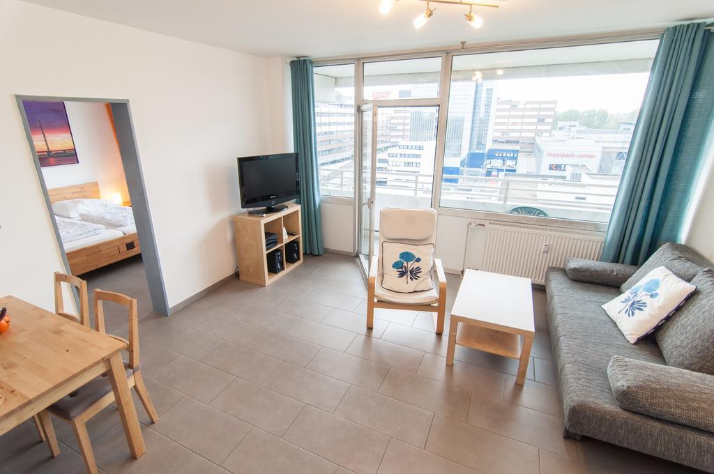 Monteurwohnung نيوس الغرفة الصورة